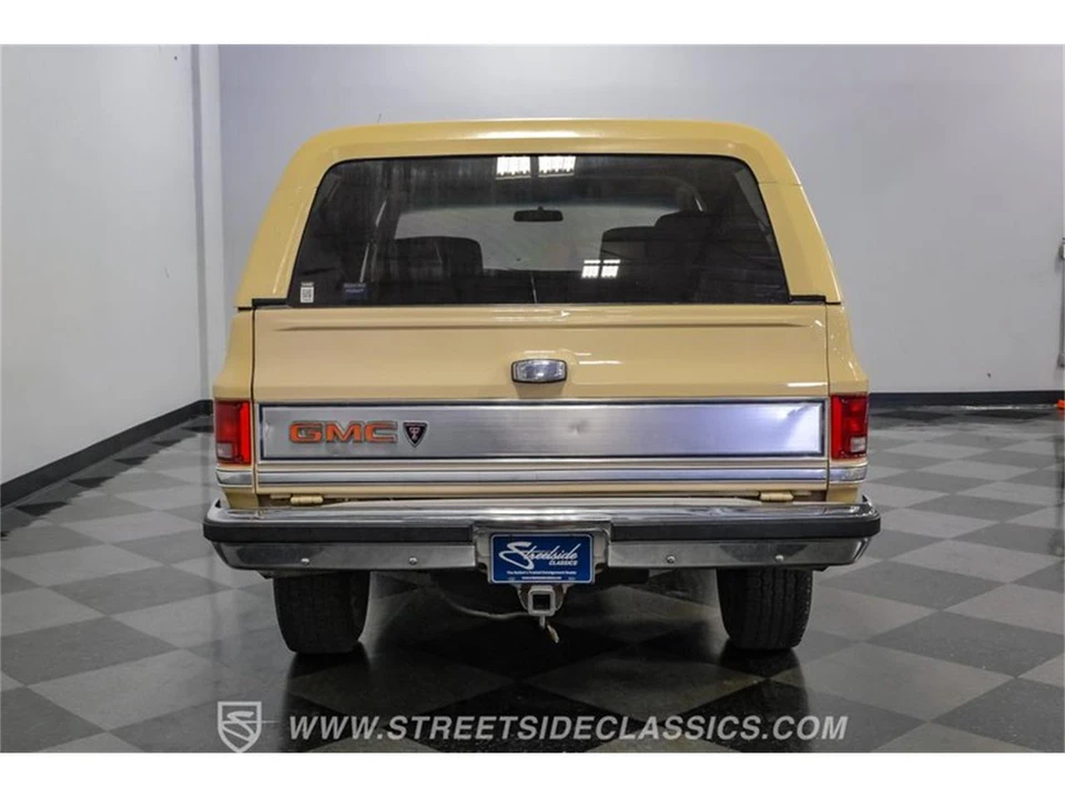 1985 GMC Jimmy 2nd Gen - Image 11 of 31