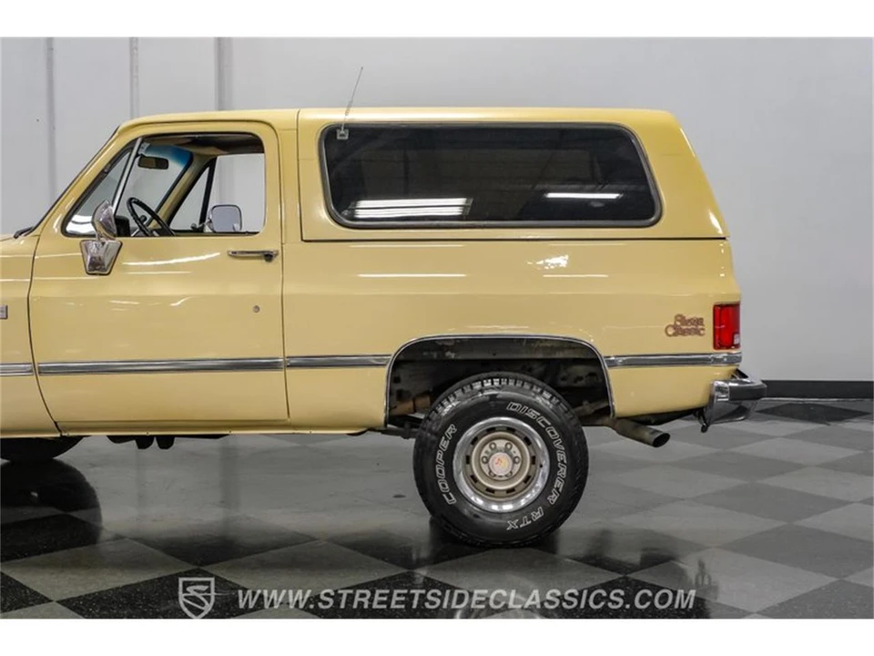1985 GMC Jimmy 2nd Gen - Image 24 of 31
