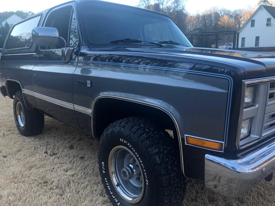 1985 GMC Jimmy 2nd Gen - Image 27 of 31