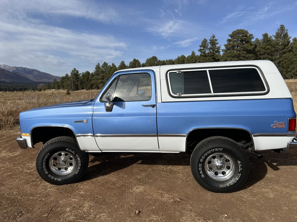 1985 GMC Jimmy 2nd Gen - Image 5 of 31