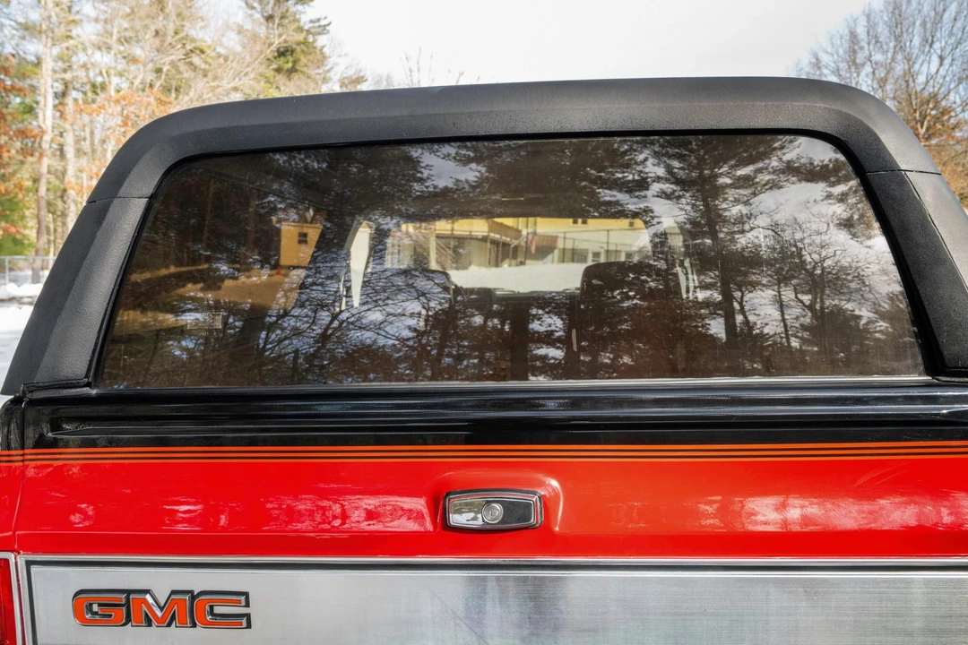 1985 GMC Jimmy 2nd Gen - Image 25 of 31