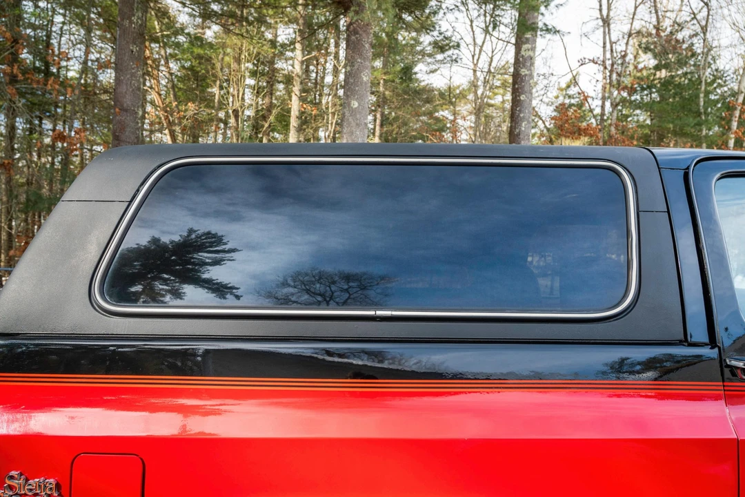 1985 GMC Jimmy 2nd Gen - Image 24 of 31