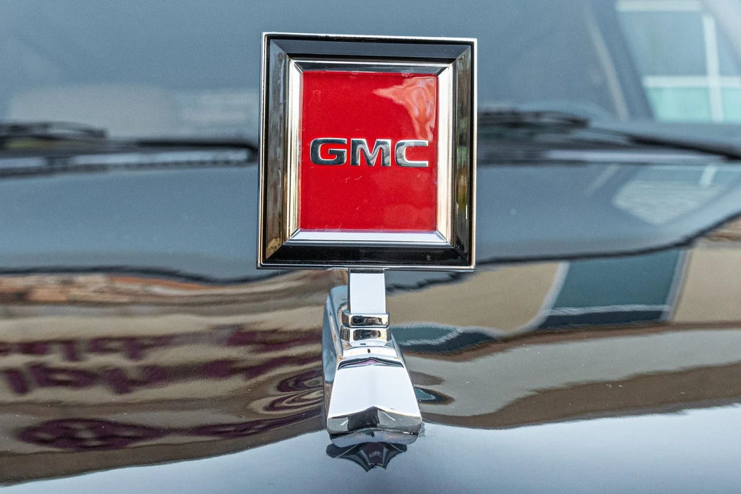 1985 GMC Jimmy 2nd Gen - Image 10 of 31