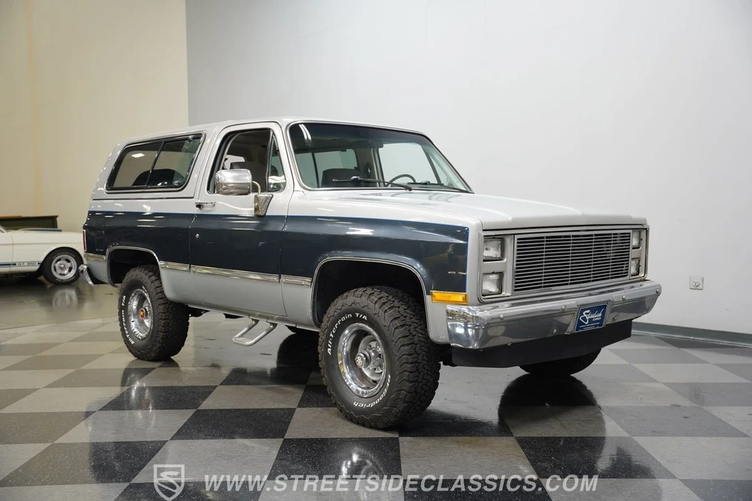 1985 GMC Jimmy 2nd Gen - Image 17 of 31