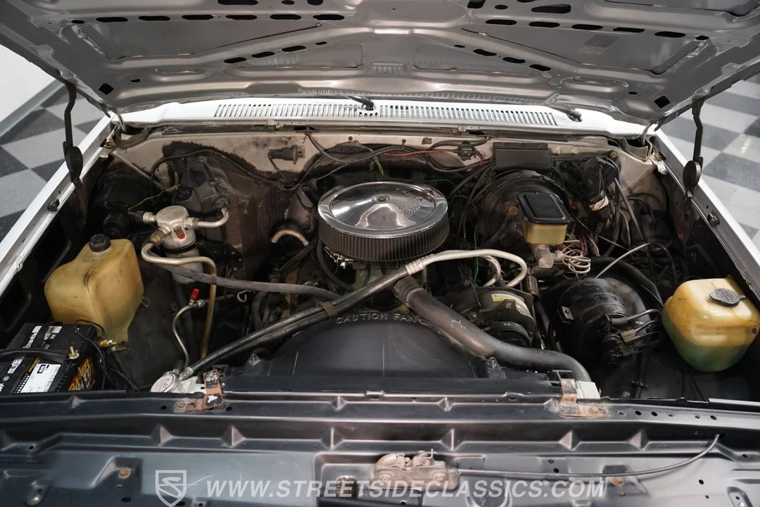 1985 GMC Jimmy 2nd Gen - Image 4 of 12