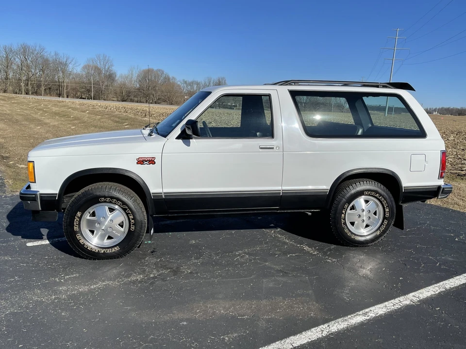 1985 GMC S-15 Jimmy 1st Gen - Image 3 of 31