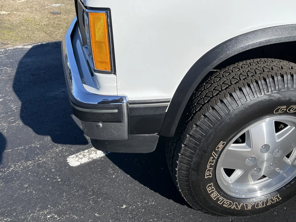 1985 GMC S-15 Jimmy 1st Gen - Image 11 of 31