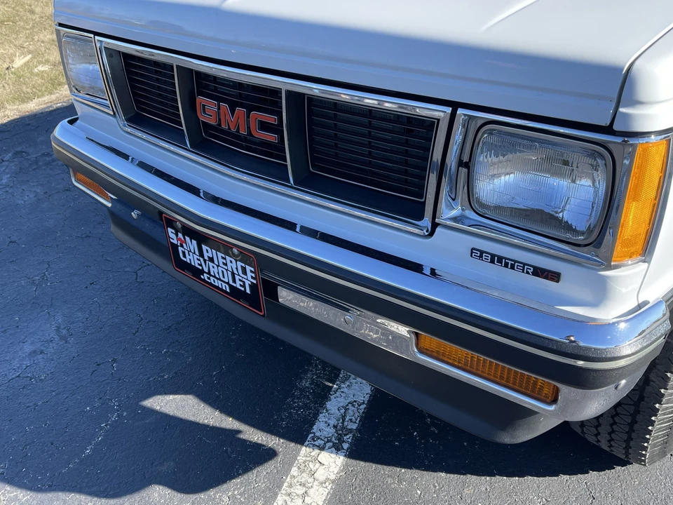 1985 GMC S-15 Jimmy 1st Gen - Image 9 of 31