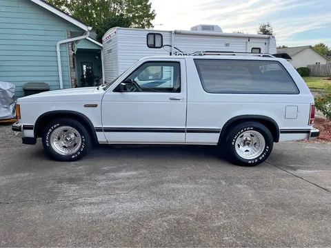 1985 GMC Jimmy Sport Utility 2D