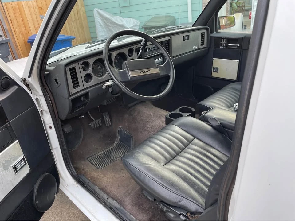 1985 GMC Jimmy 2nd Gen - Image 5 of 6