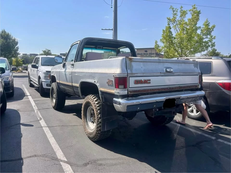 1985 GMC Jimmy 2nd Gen - Image 4 of 6