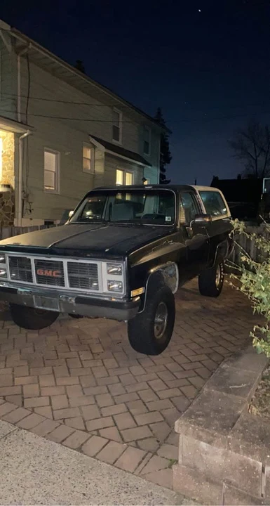 1985 GMC Jimmy 2nd Gen - Image 2 of 5