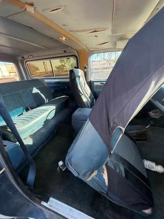 1985 GMC Jimmy 2nd Gen - Image 6 of 10