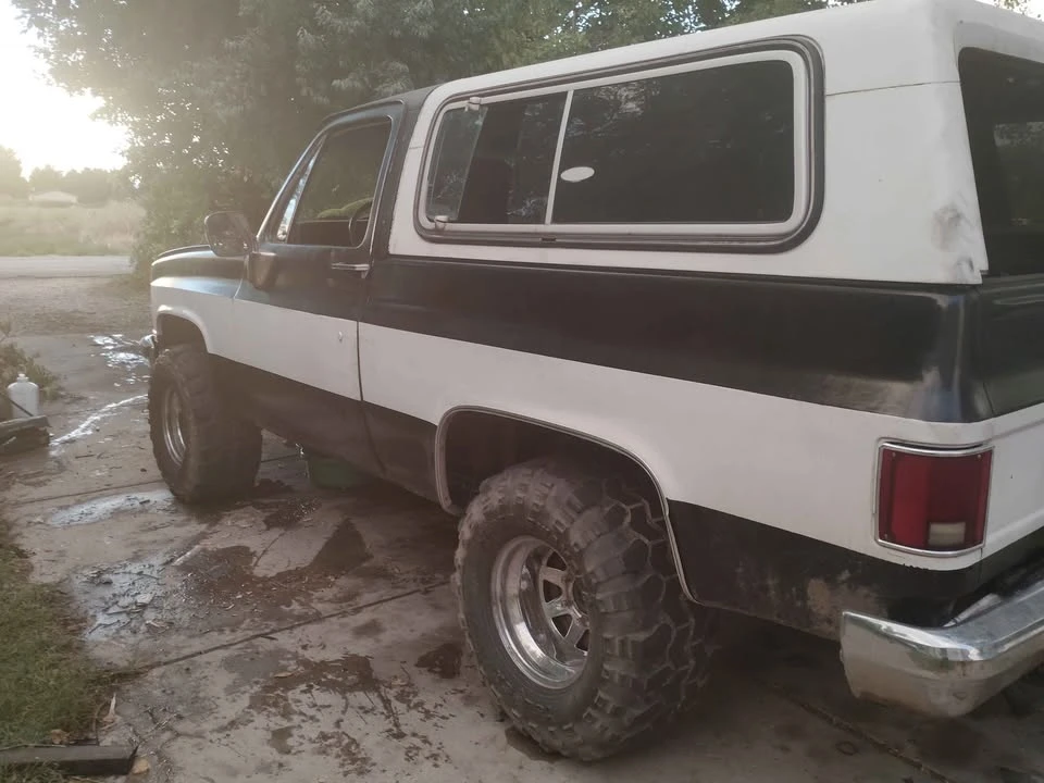 1985 GMC Jimmy 2nd Gen - Image 3 of 13