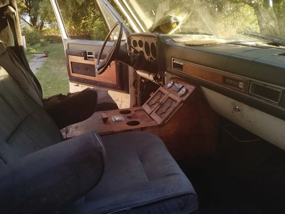 1985 GMC Jimmy 2nd Gen - Image 10 of 13