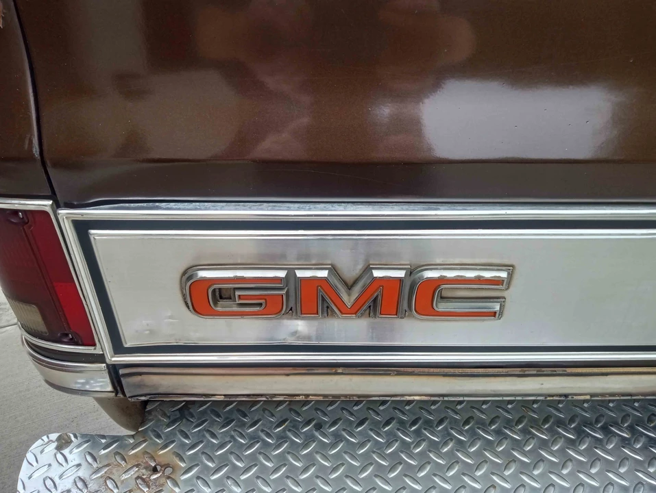 1985 GMC C/K 3rd Gen - Image 25 of 31