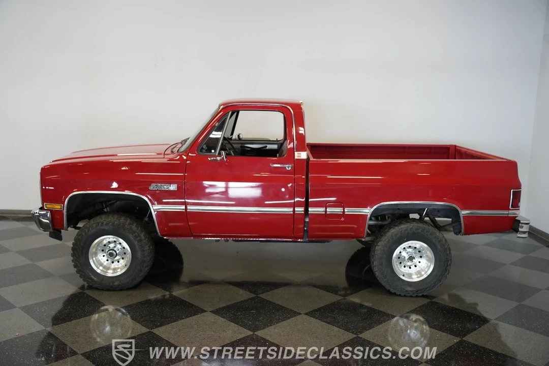 1985 GMC C/K 3rd Gen - Image 9 of 12
