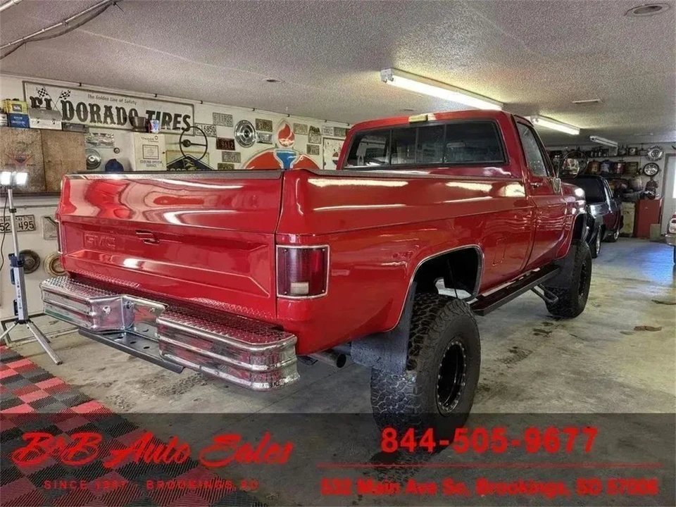 1985 GMC C/K 3rd Gen - Image 9 of 31