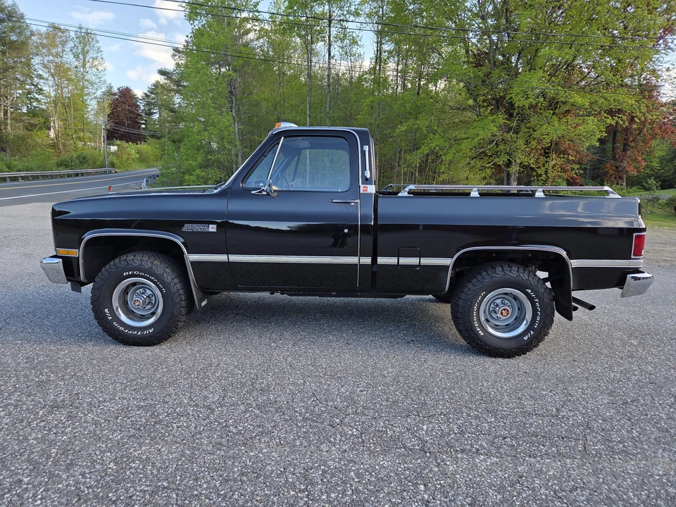 1985 GMC C/K 3rd Gen - Image 15 of 31