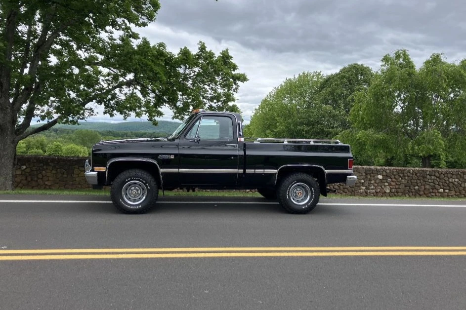 1985 GMC C/K 3rd Gen - Image 16 of 31