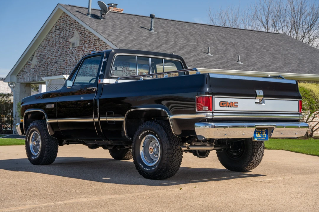 1985 GMC C/K 3rd Gen - Image 10 of 31