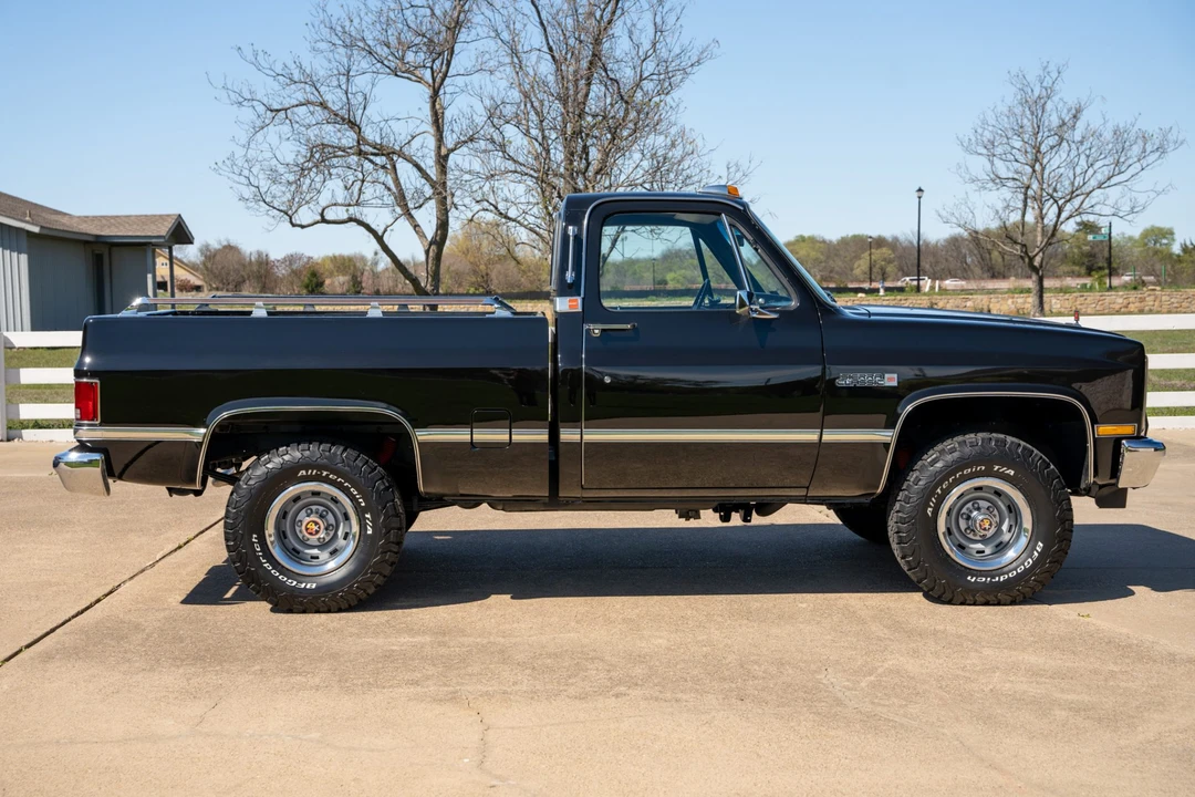 1985 GMC C/K 3rd Gen - Image 4 of 31