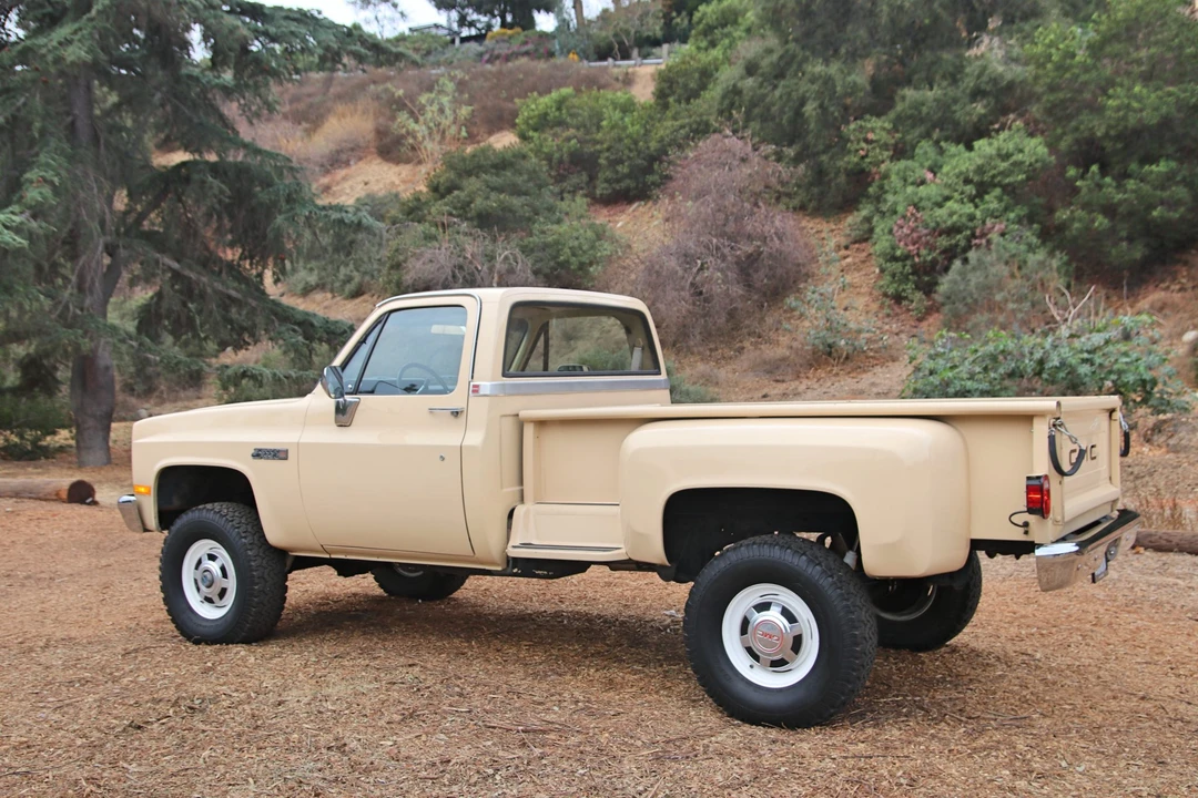 1985 GMC C/K 3rd Gen - Image 27 of 31