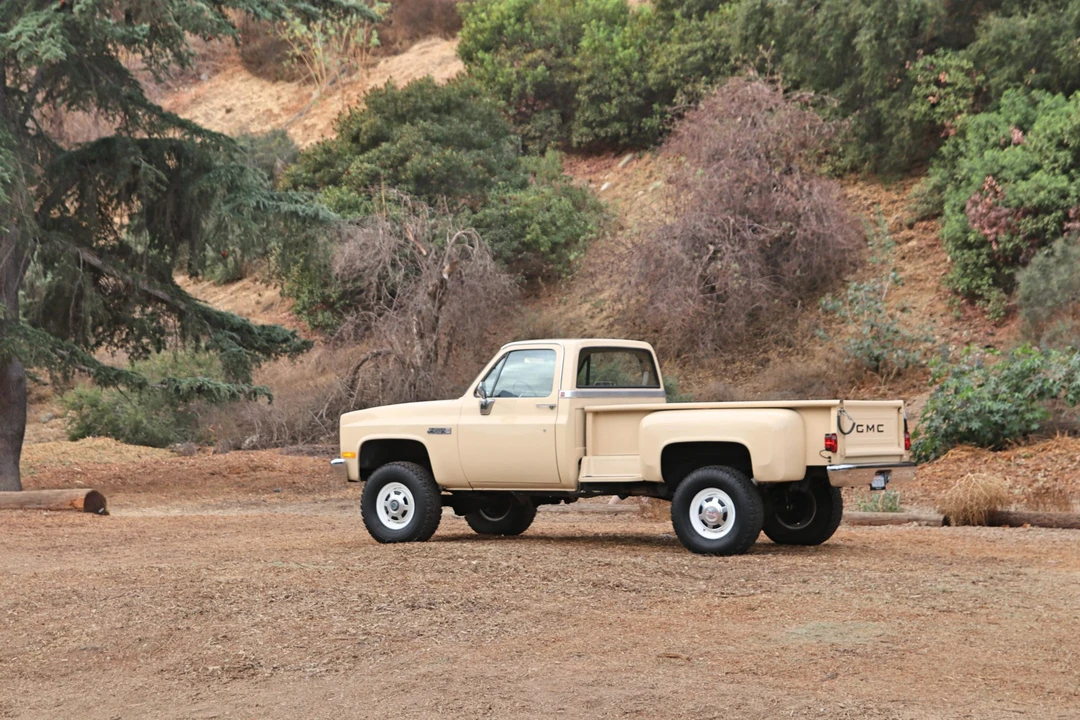 1985 GMC C/K 3rd Gen - Image 26 of 31