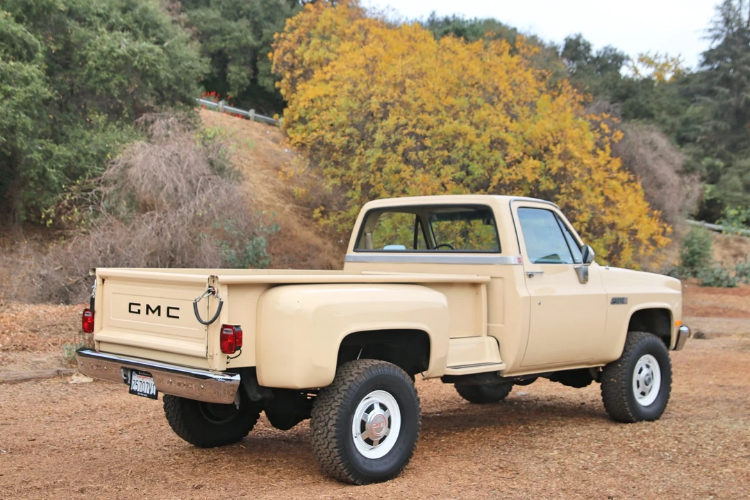 1985 GMC C/K 3rd Gen - Image 17 of 31