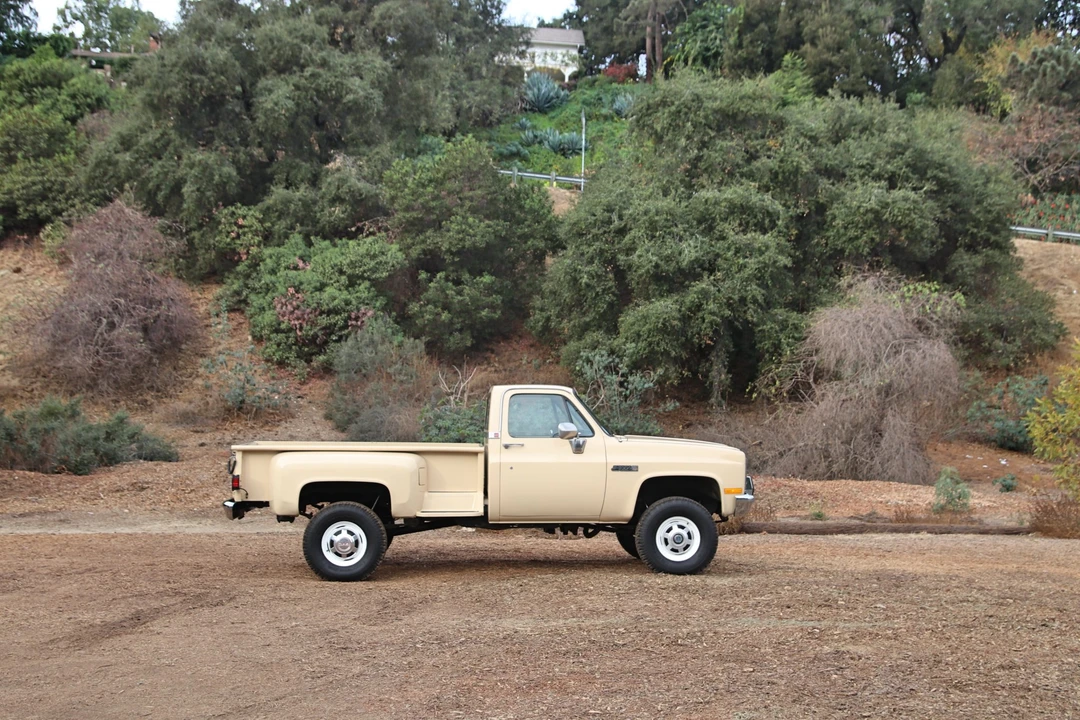 1985 GMC C/K 3rd Gen - Image 13 of 31