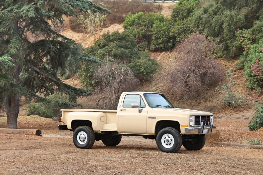1985 GMC C/K 3rd Gen - Image 12 of 31