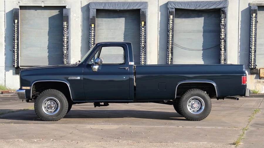 1985 GMC C/K 3rd Gen - Image 2 of 25