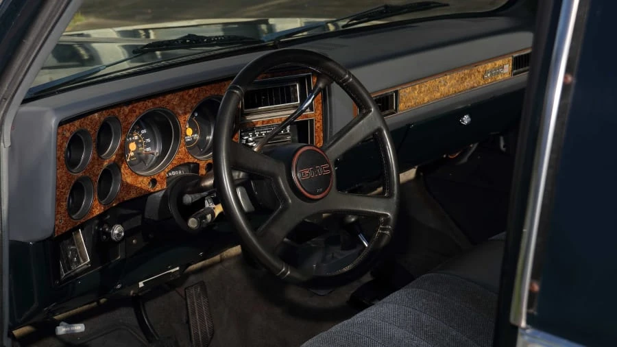 1985 GMC C/K 3rd Gen - Image 15 of 25
