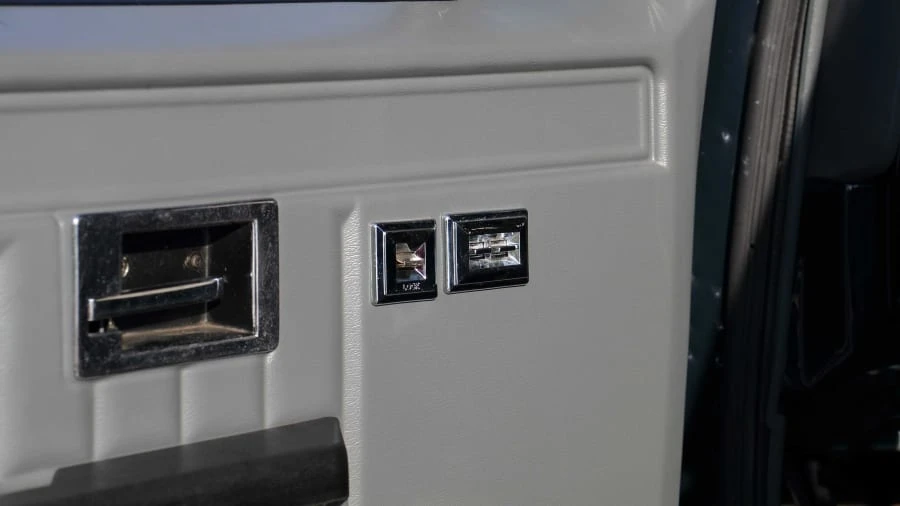 1985 GMC C/K 3rd Gen - Image 21 of 25