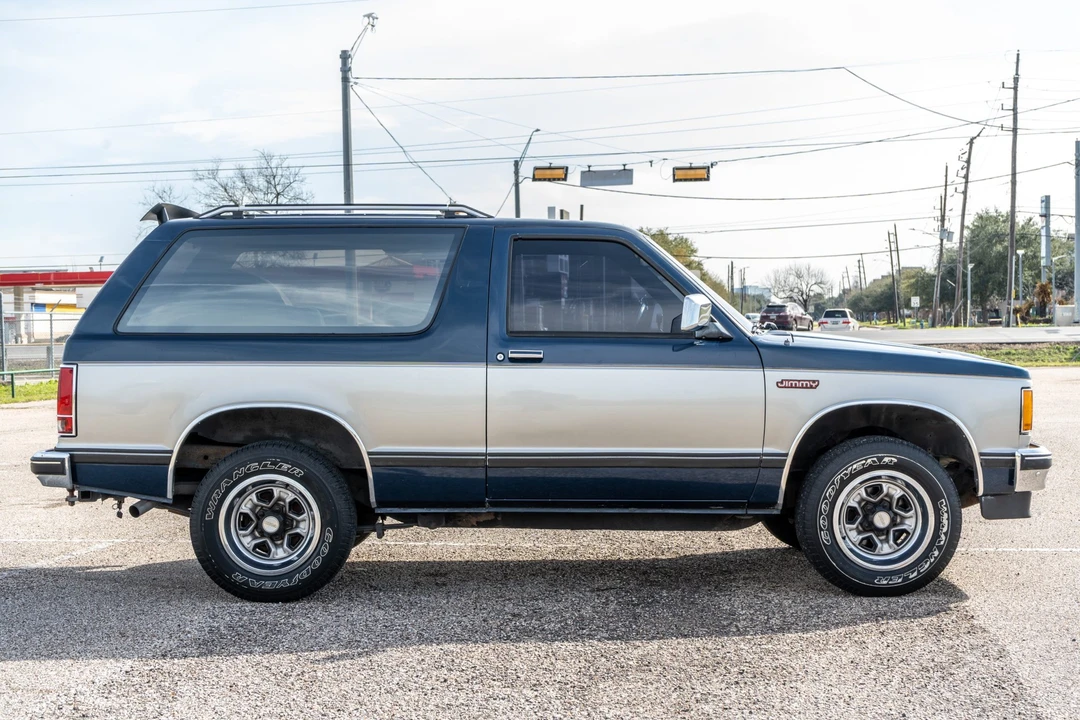 1985 GMC S-15 Jimmy 1st Gen - Image 4 of 31