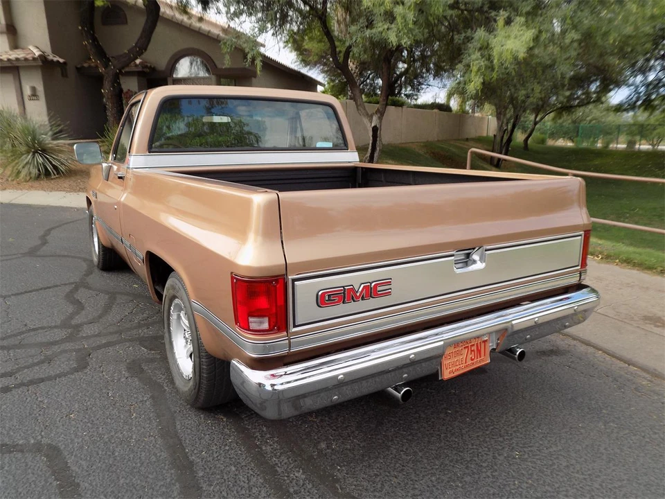 1985 GMC Sierra - Image 11 of 29