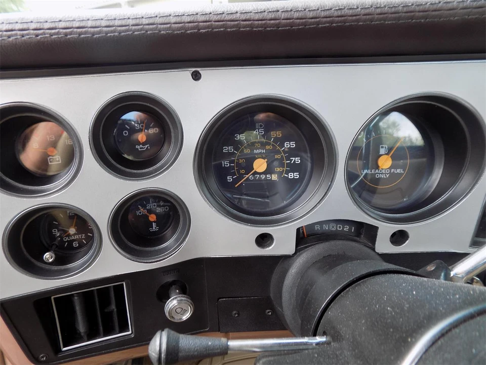 1985 GMC Sierra - Image 19 of 29