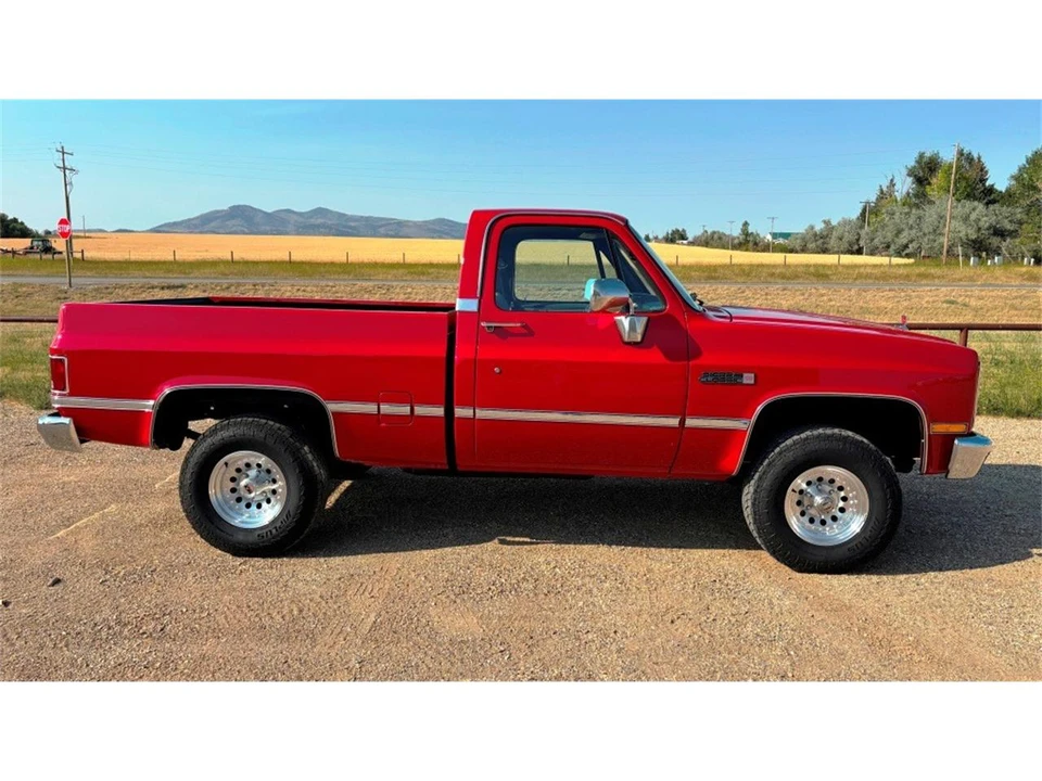 1985 GMC Sierra - Image 2 of 25