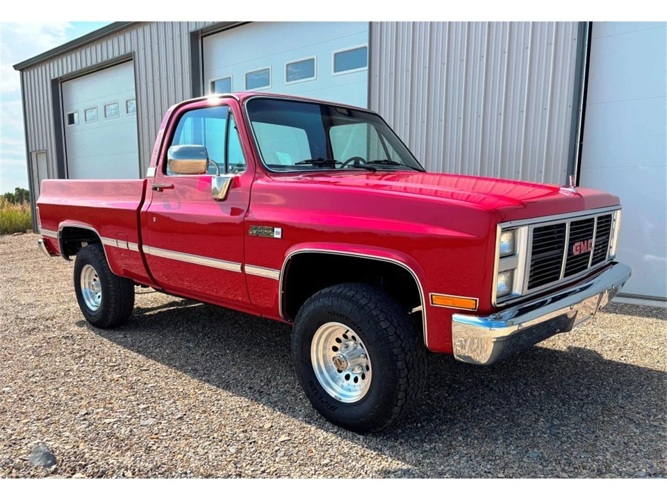 1985 GMC Sierra - Image 16 of 25