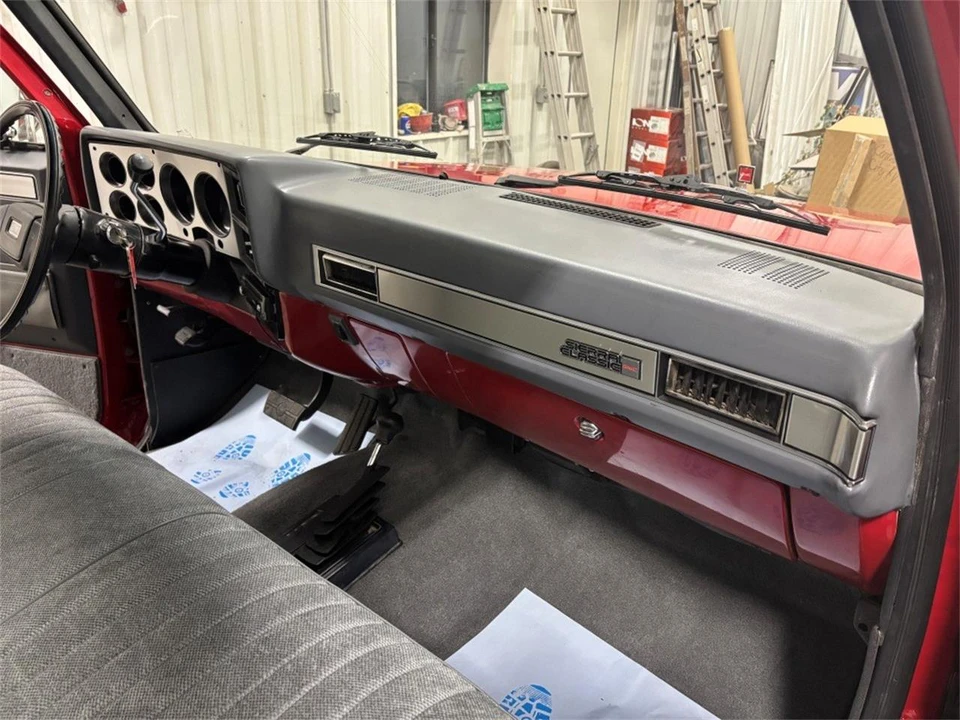 1985 GMC Sierra - Image 22 of 25