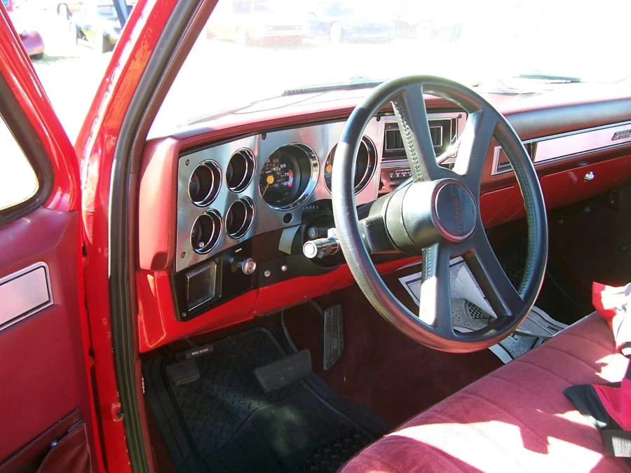 1985 GMC C/K 3rd Gen - Image 4 of 9