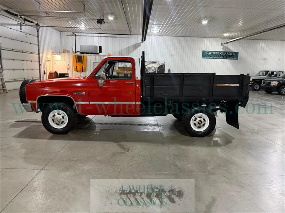 1985 GMC Sierra - Image 2 of 31