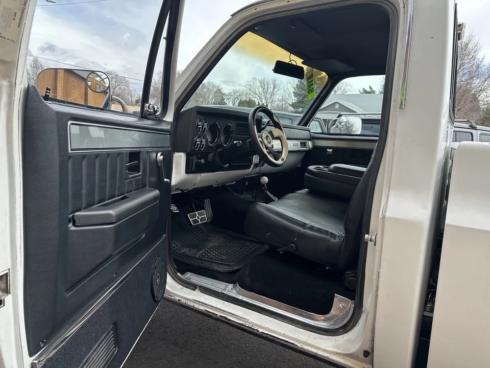 1985 GMC C/K 3rd Gen - Image 14 of 21