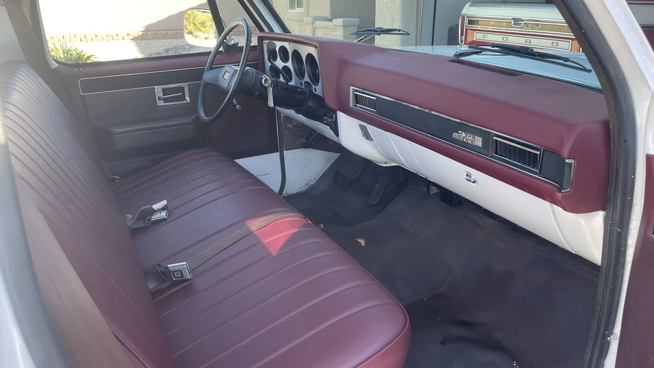 1985 GMC C/K 3rd Gen - Image 4 of 9
