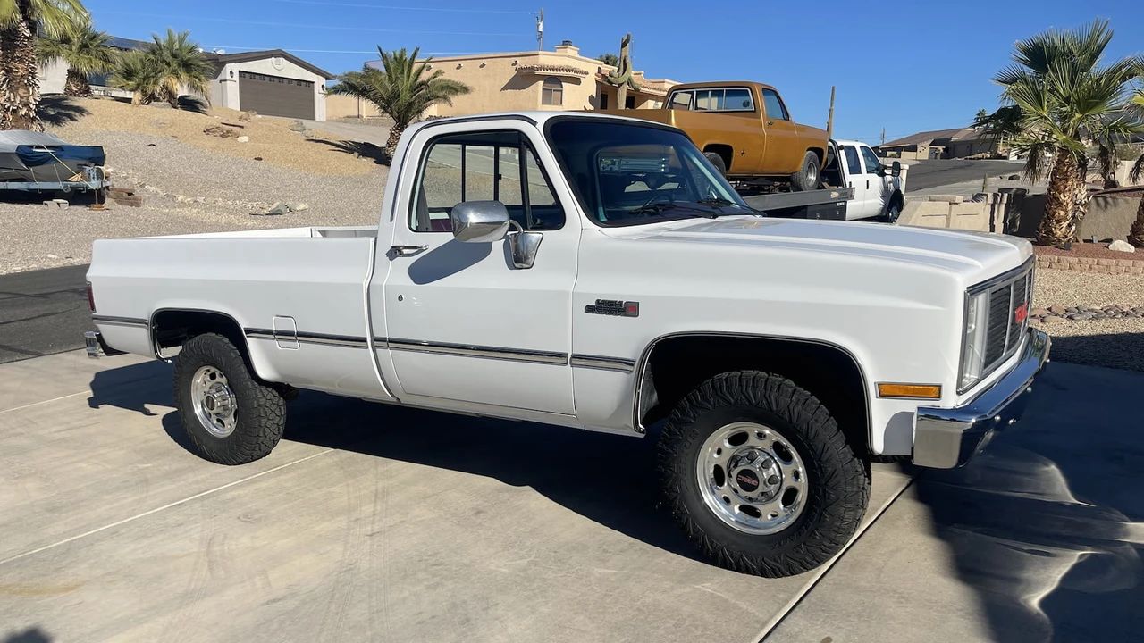1985 GMC C/K 3rd Gen - Image 9 of 9