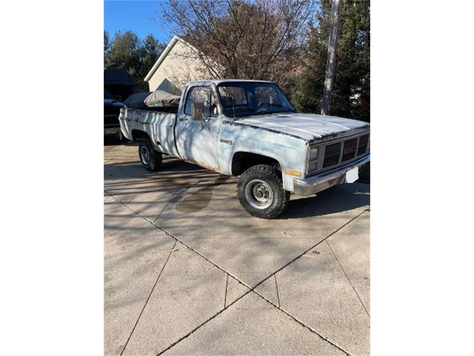 1985 GMC C/K 3rd Gen - Image 3 of 13