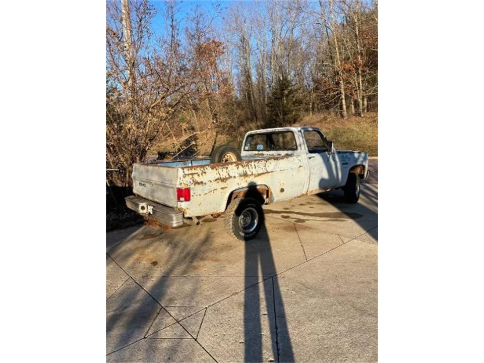 1985 GMC C/K 3rd Gen - Image 12 of 13
