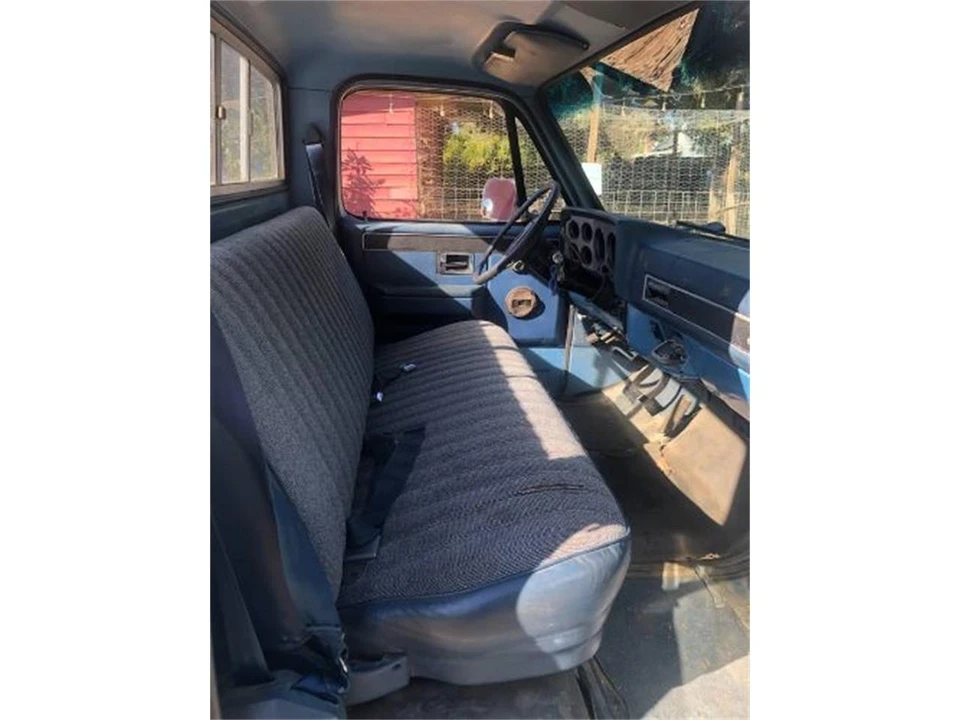1985 GMC C/K 3rd Gen - Image 6 of 10