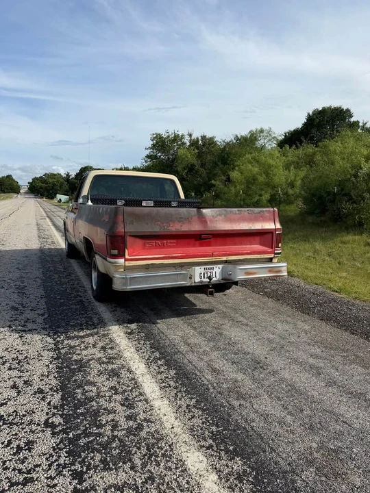 1985 GMC C/K 3rd Gen - Image 4 of 10