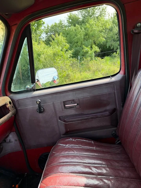 1985 GMC C/K 3rd Gen - Image 10 of 10